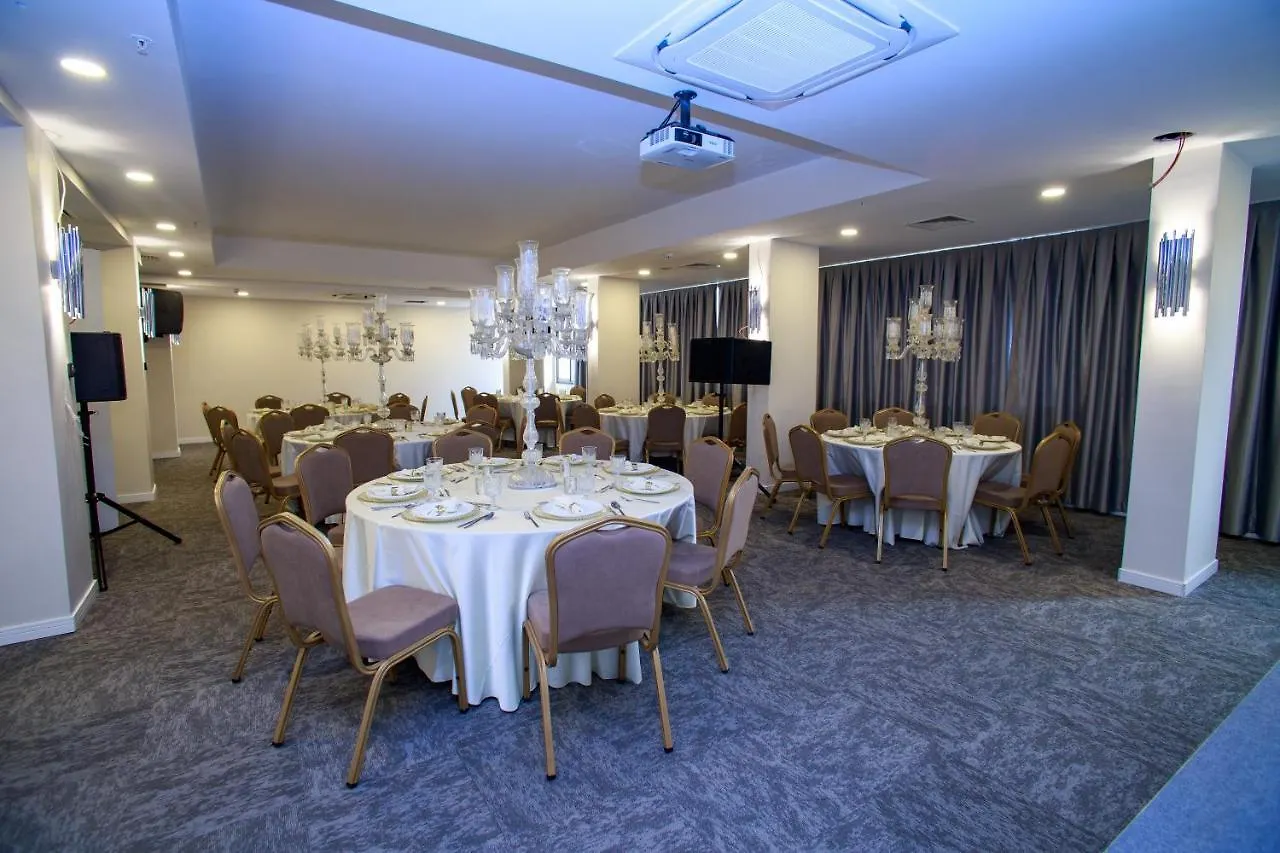 Mitte Port Hotel Konak イズミル