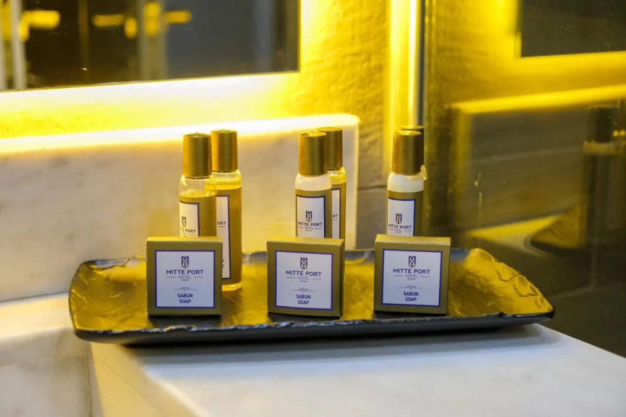 Mitte Port Hotel Konak イズミル