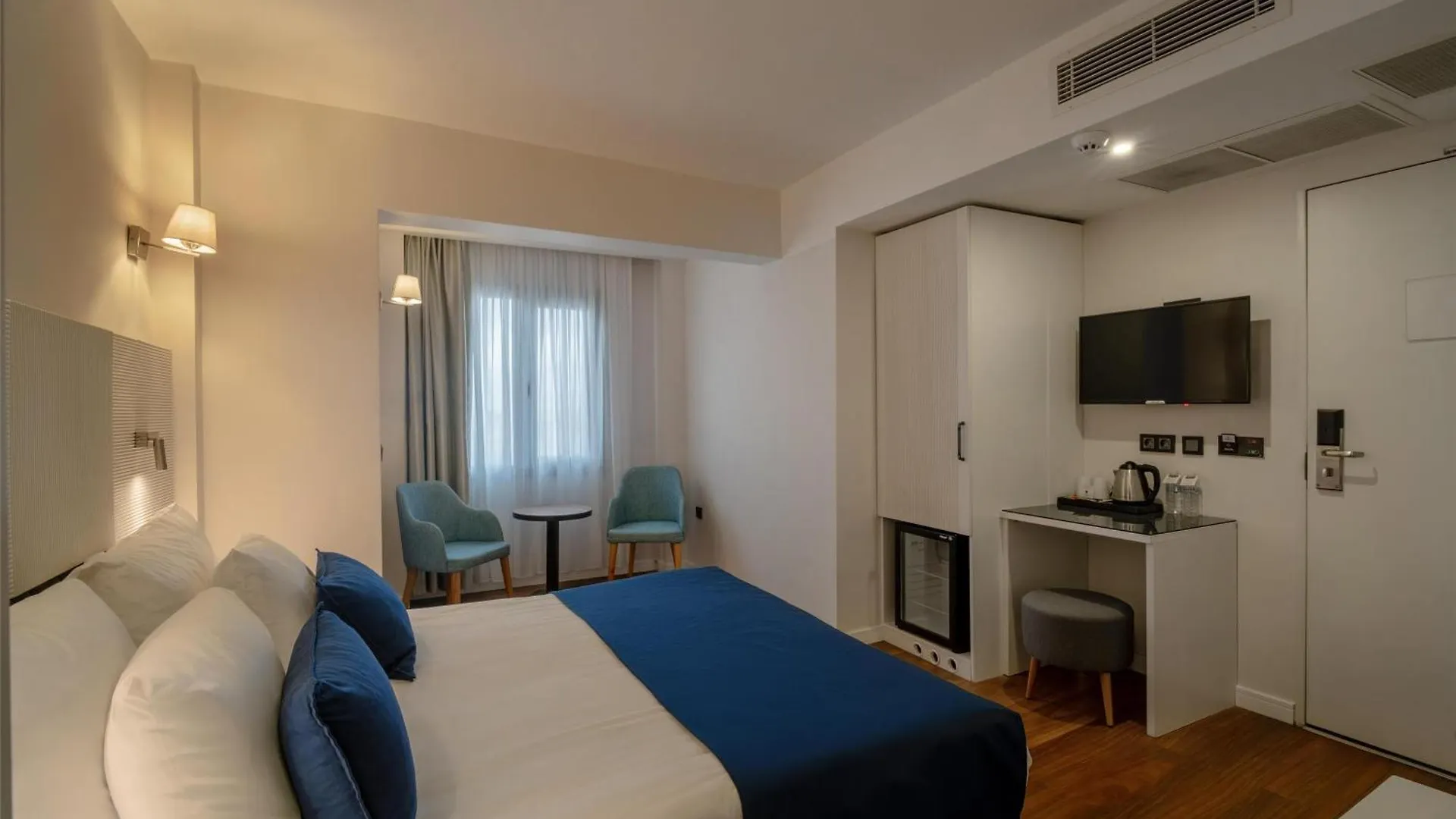 BW Izmir Hotel