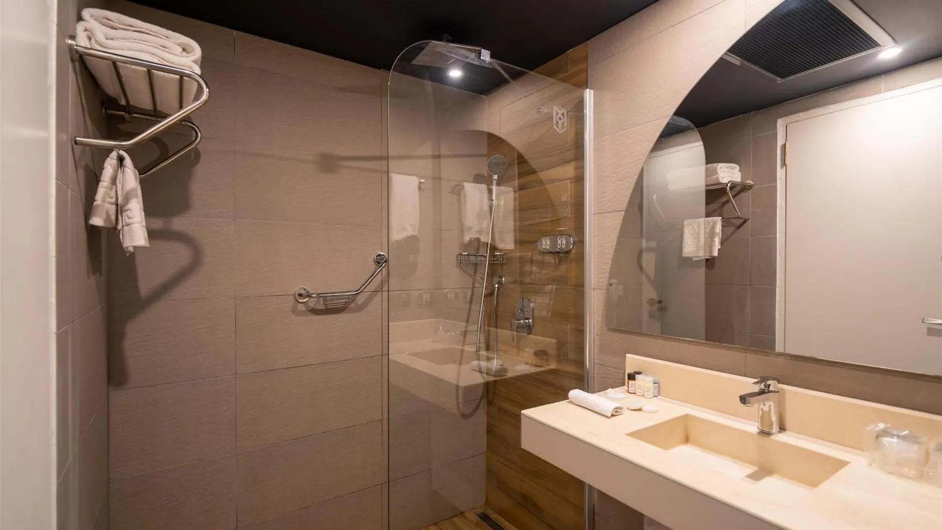 Best Western Izmir Hotel טורקיה